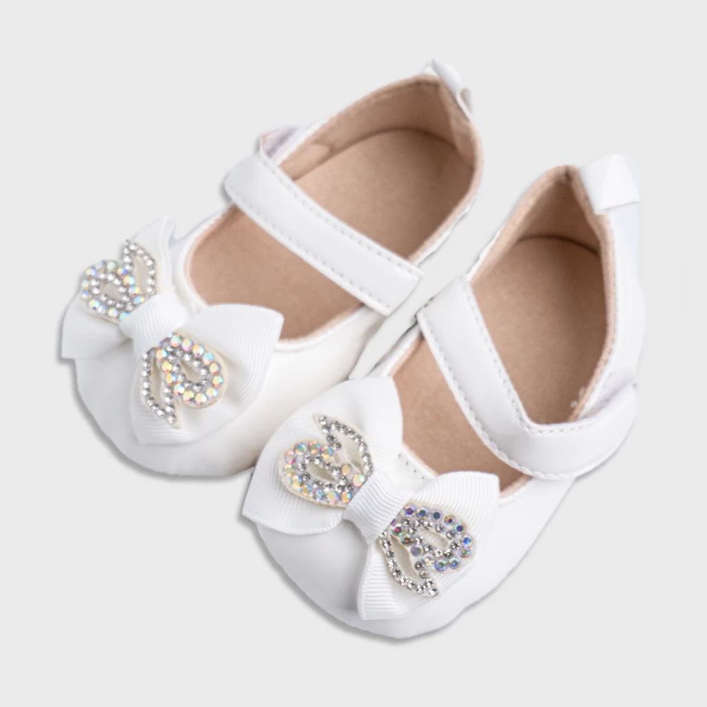 Sandal With Bow on Front