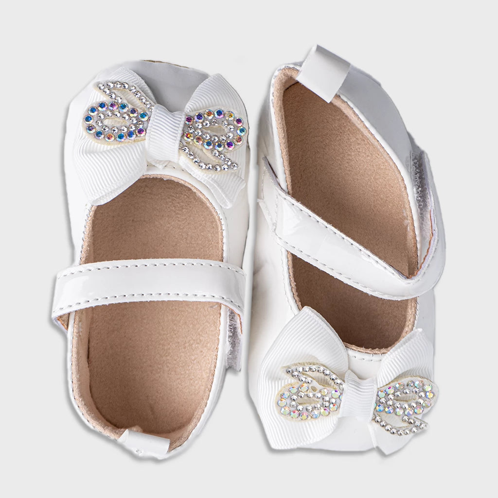 Sandal With Bow on Front