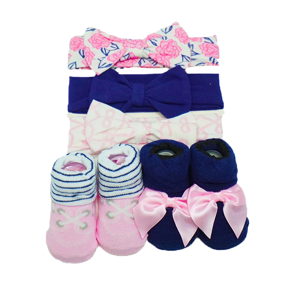 Hudson Baby 3 Headbands & 2 Socks