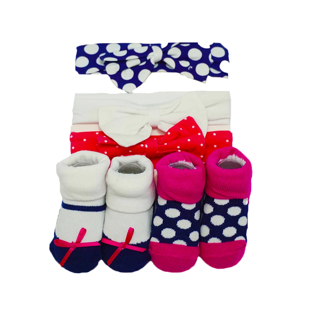 Hudson Baby 3 Headbands & 2 Socks