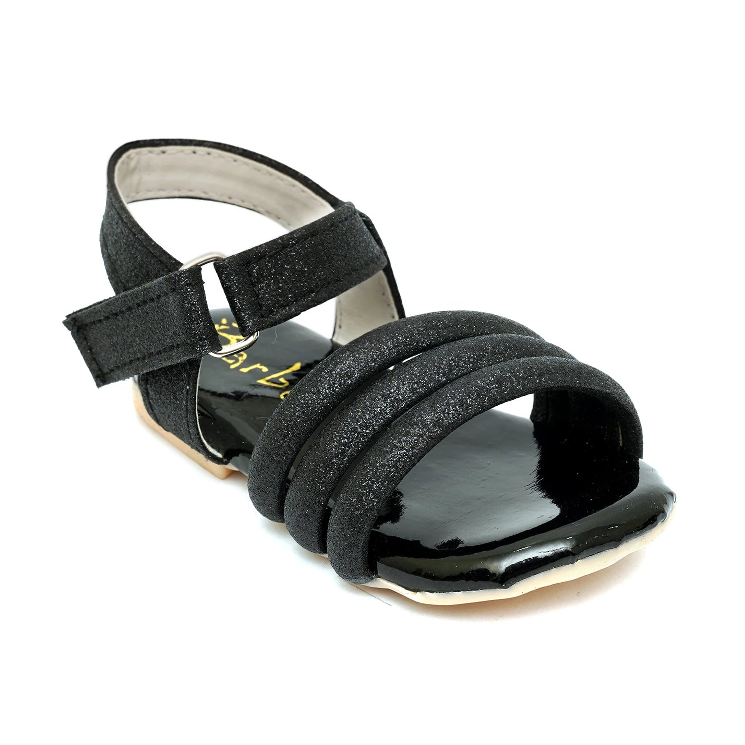 Girls’ Sandals – Comfy & Trendy Footwear