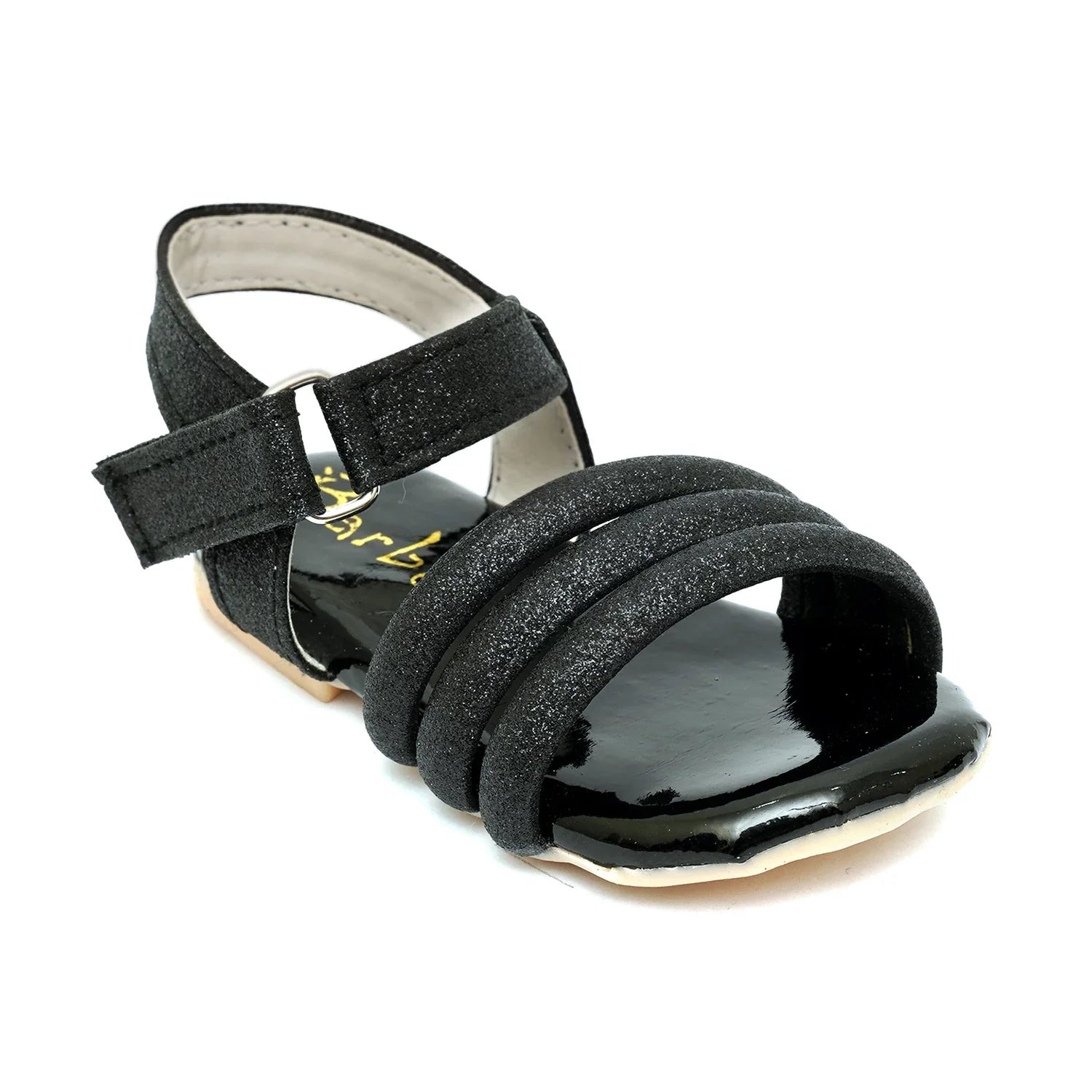 Girls’ Sandals – Comfy & Trendy Footwear