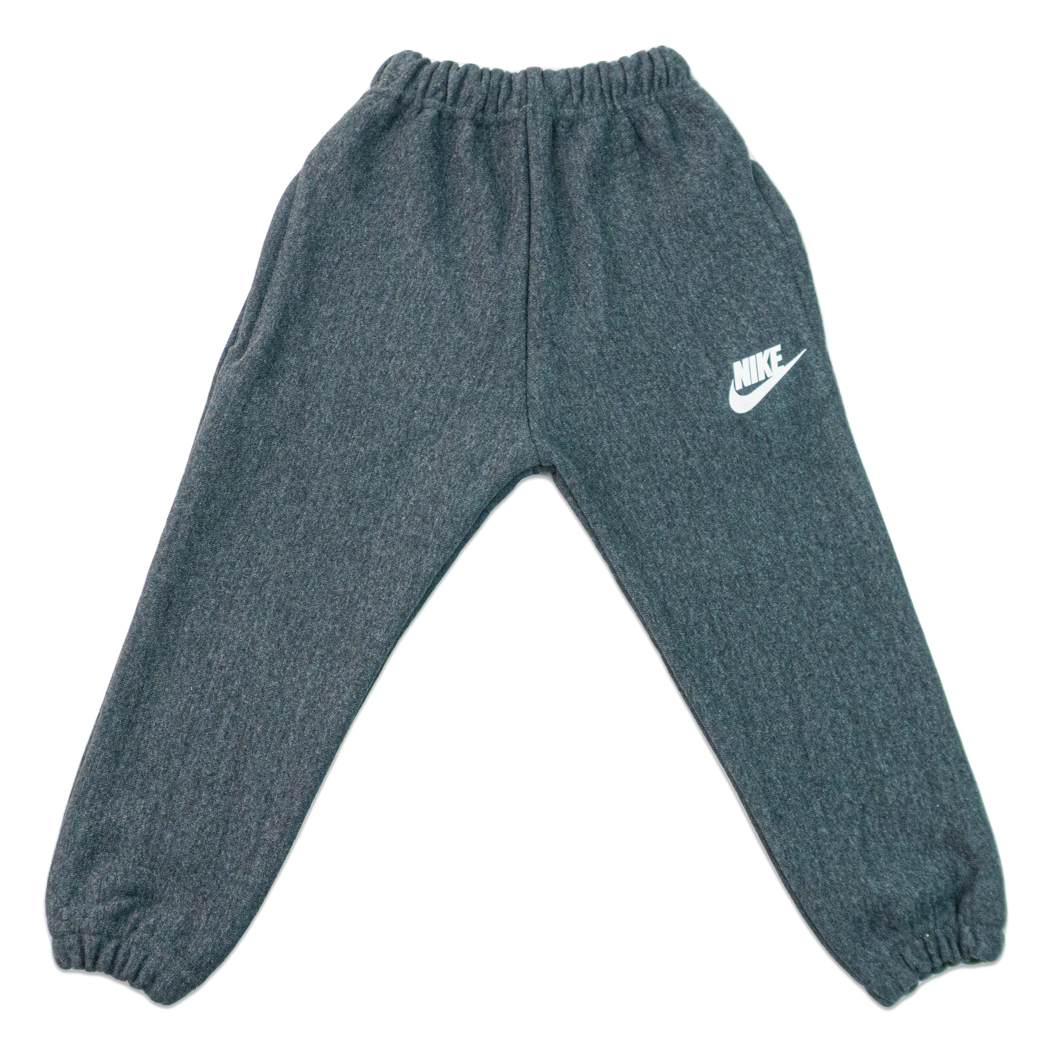 Kids’ Trousers – Comfortable and Durable Everyday Wear